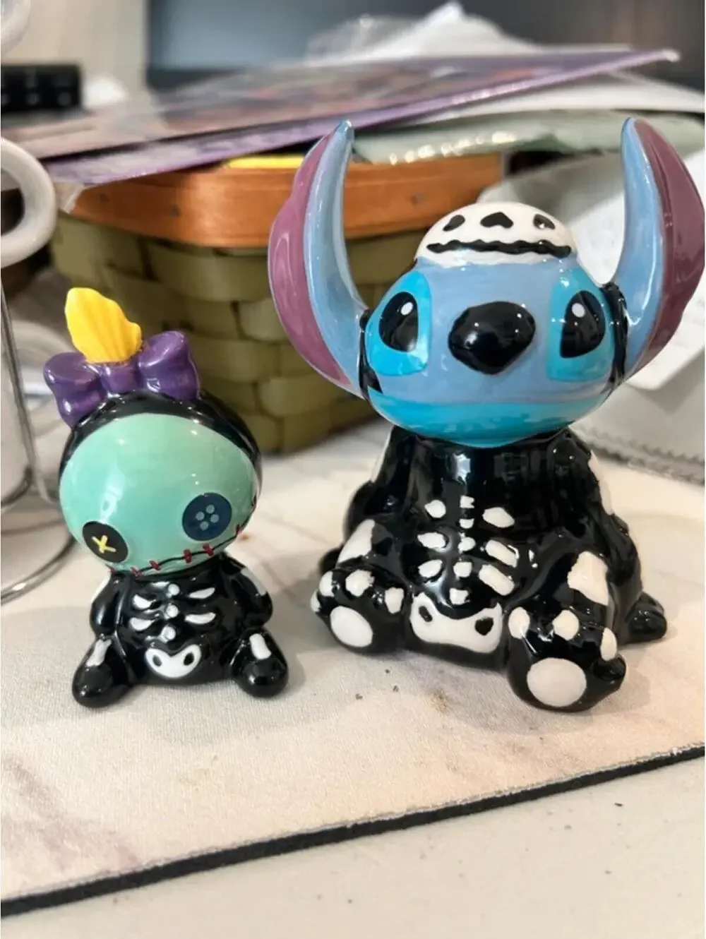 Disney Lilo and Scrump ceramic salt and pepper shakers Halloween